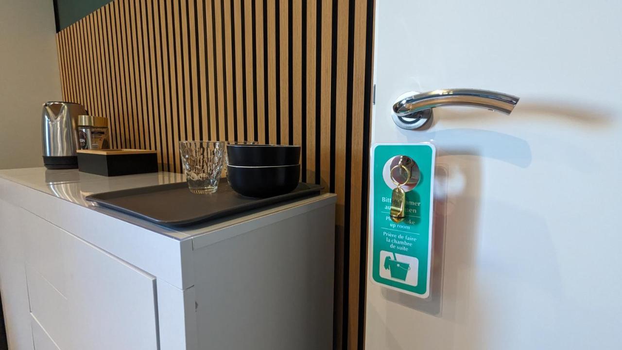 3 Rooms - Zimmervermietung Naehe Flughafen Ber - Gratis Wlan, Parken & Netflix Берлин Экстерьер фото
