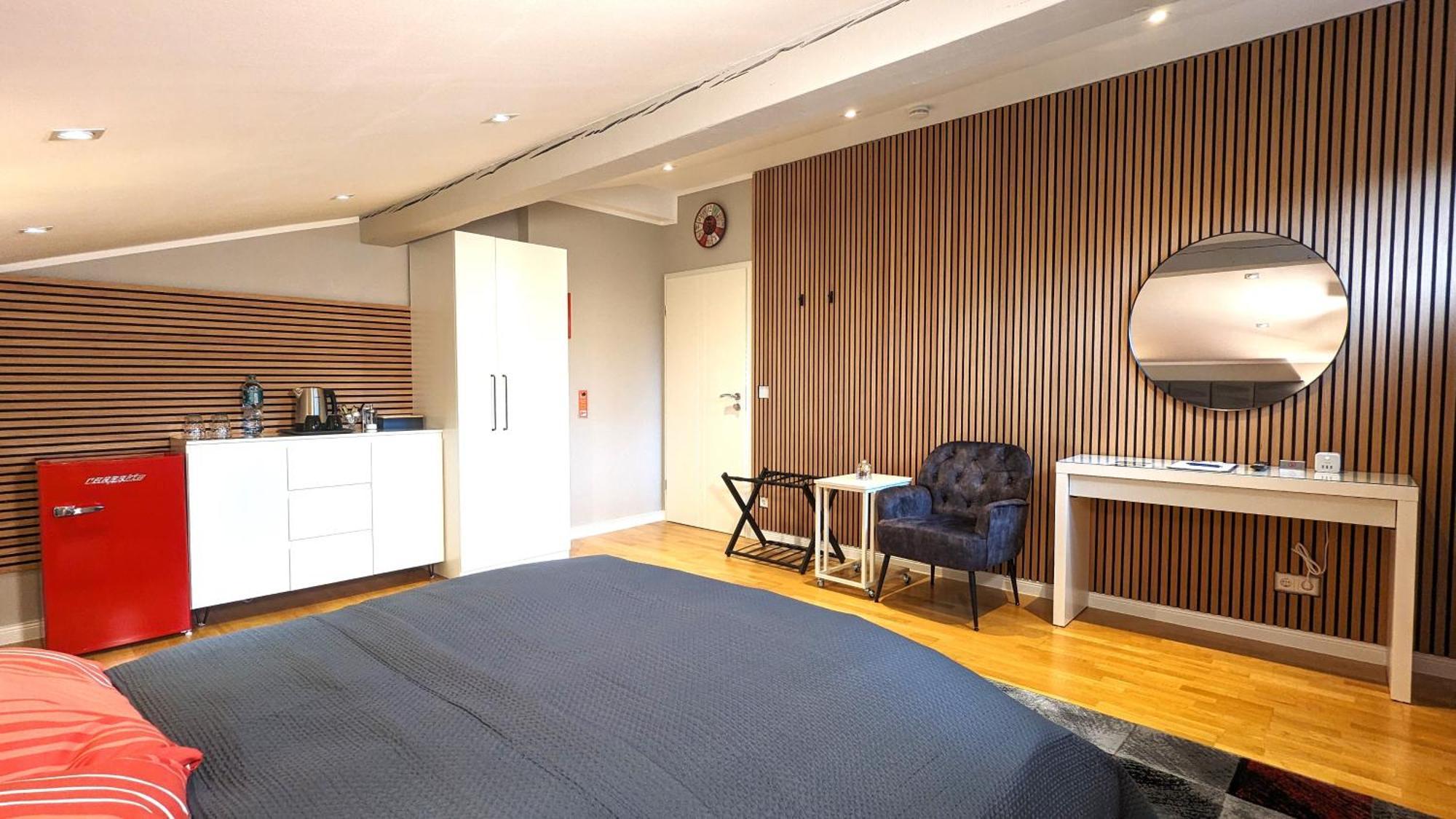 3 Rooms - Zimmervermietung Naehe Flughafen Ber - Gratis Wlan, Parken & Netflix Берлин Номер фото